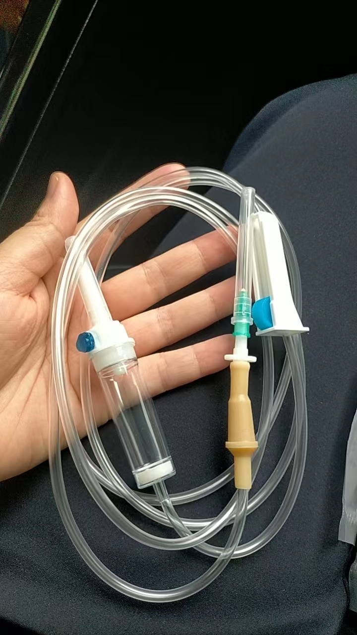 Product configuration shown in the IV infusion set project materials